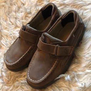 Boys 3 WIDE loafers SPERRY Cutter II leather